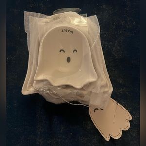Whimsical Cupboard Halloween Ghost Measuring Cup Set - 10 Strawberry Street